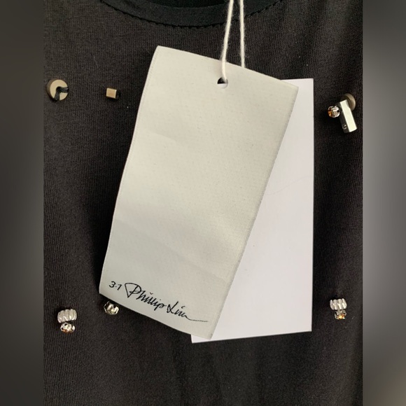 Phillip Lim tank, embellished beads and rhinestones. 100% silk and 100% cotton. - Picture 3 of 4